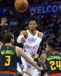  勇士绝杀雷霆终结对手七连胜势头  