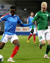  基尔高士丁防守反击典范，高效转化机会取得胜利