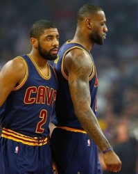  詹姆斯父子连线造高潮，湖人末节发力击溃开拓者