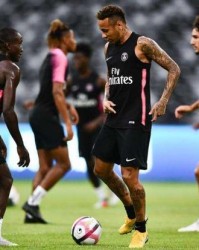  巴黎圣日耳曼青训计划斩获殊荣  