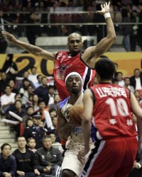  班切罗准绝杀魔术险胜活塞  